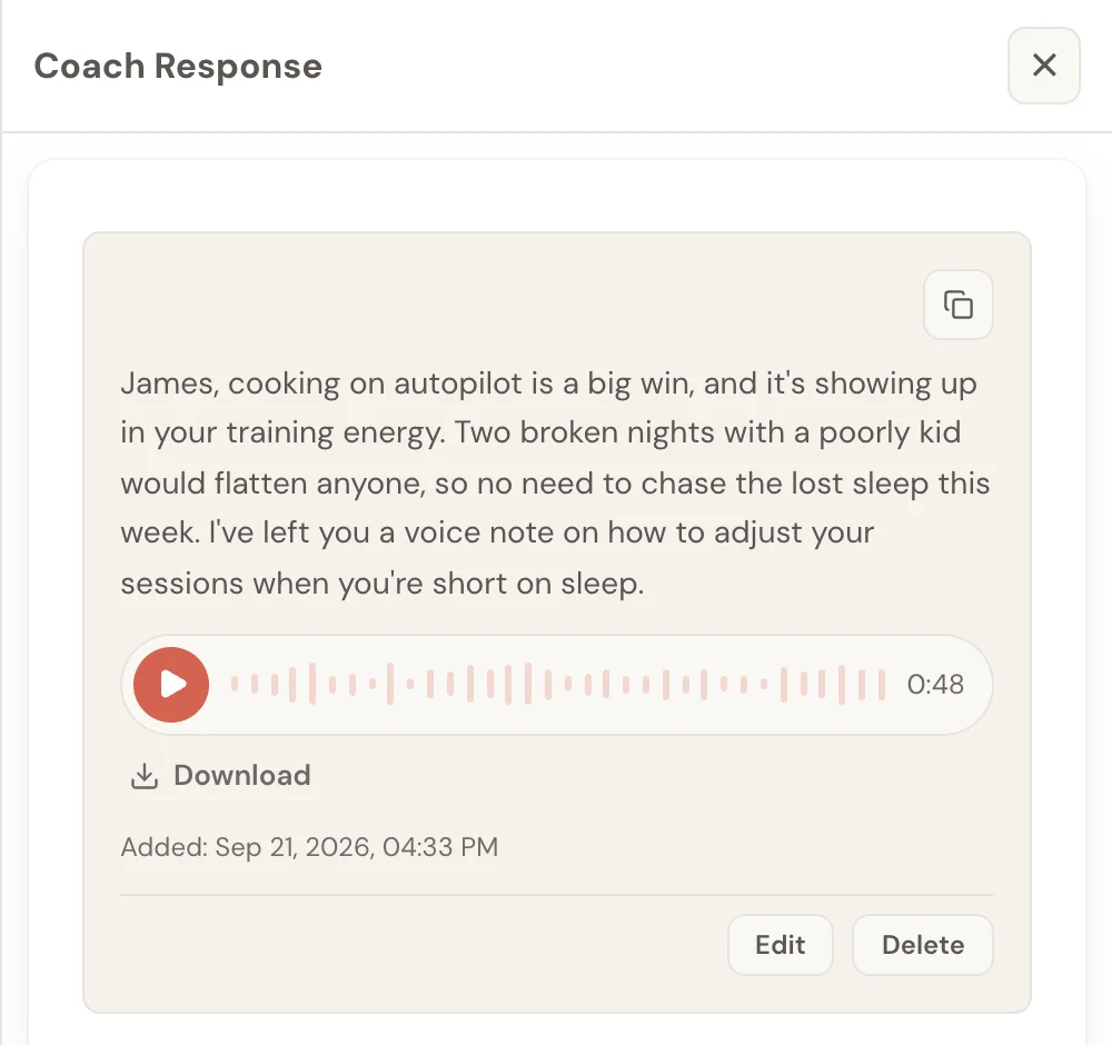 A sent coach reply with the written text, the voice message player and a Download option